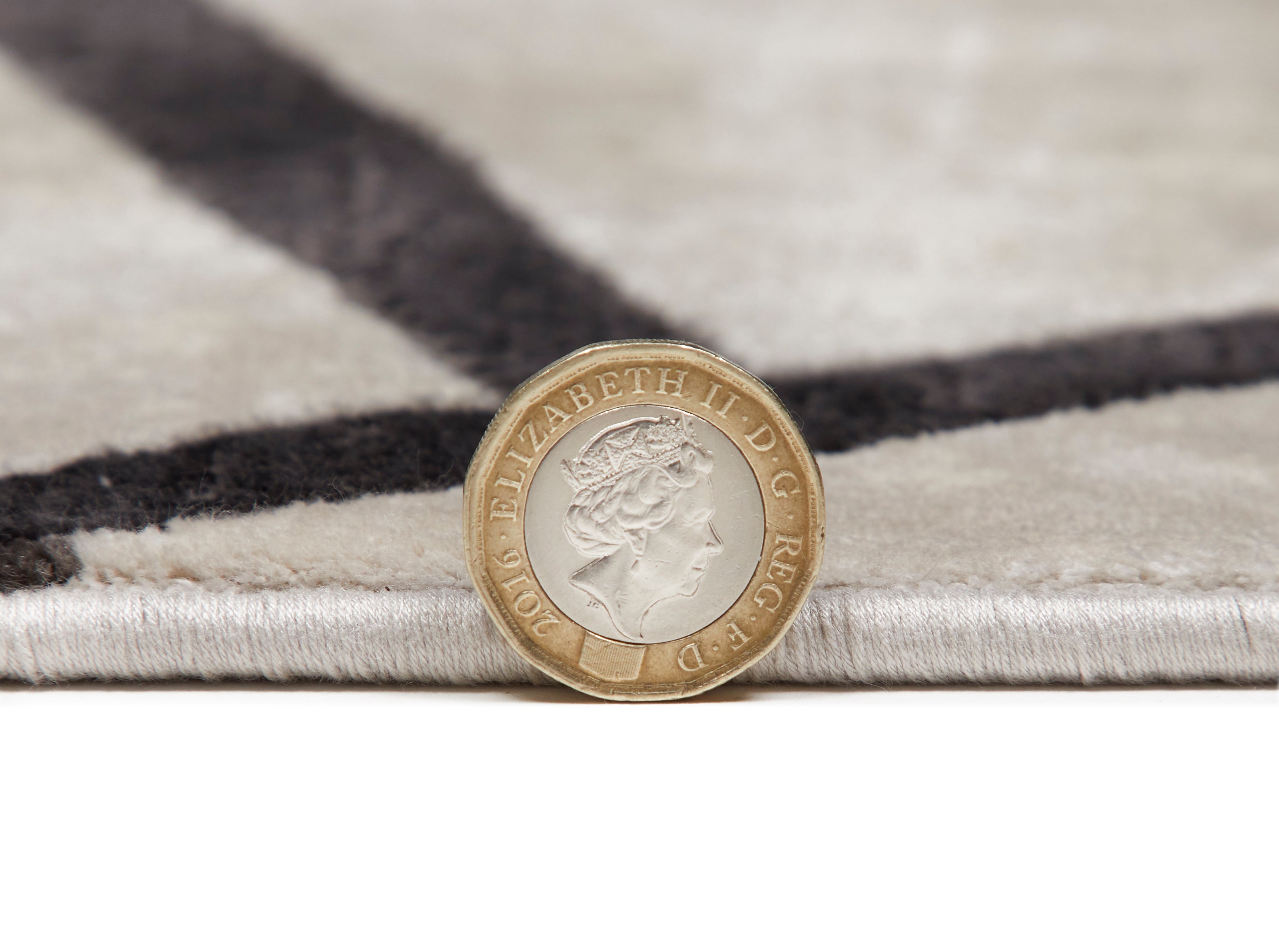 Concept Looms Lugano LUG06 Light Grey Anthracite Large Rectangle Rug